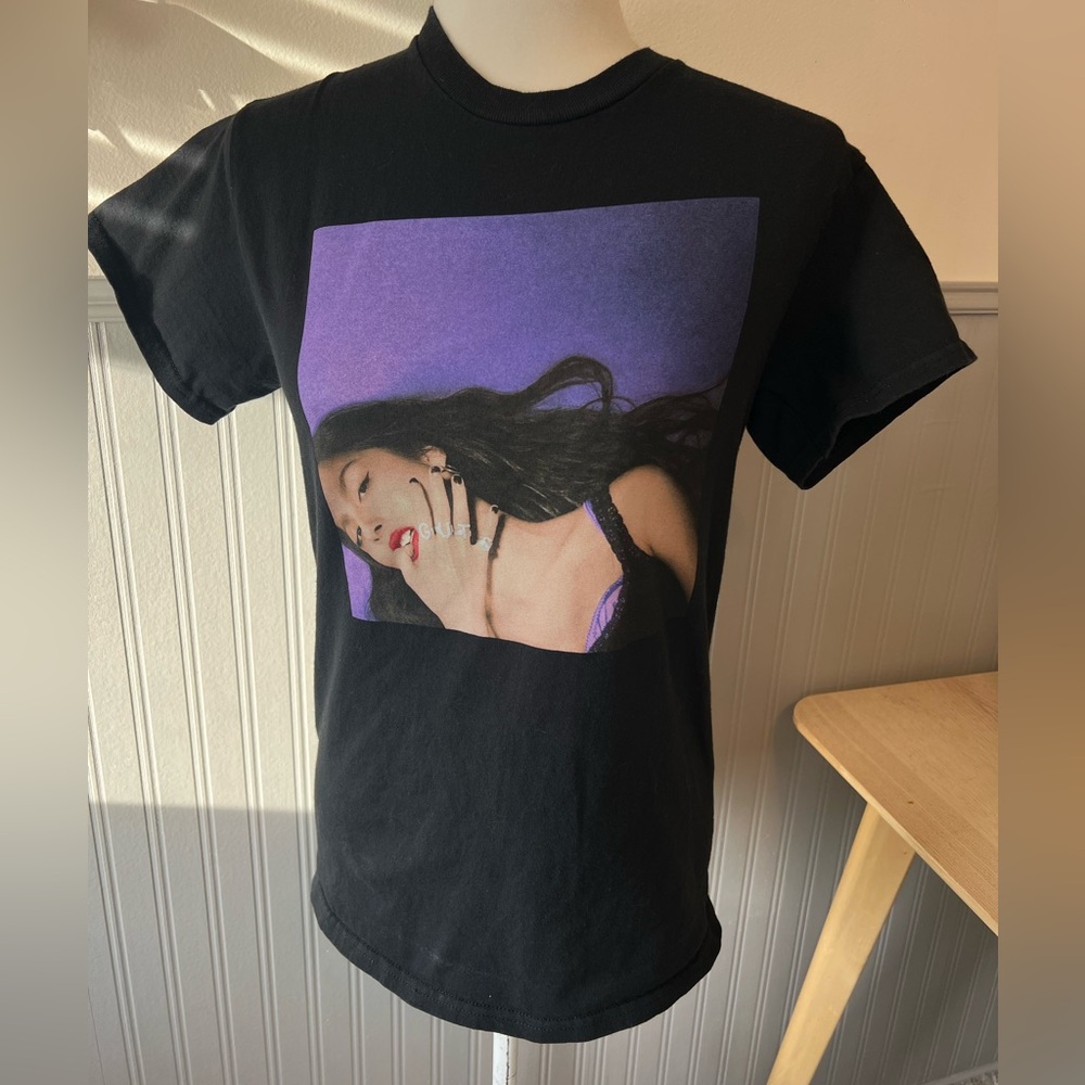 Olivia Rodrigo GUTS TOUR T-SHIRT / AÉROPOSTALE / Unisex / SIZE: Medium / Livies
